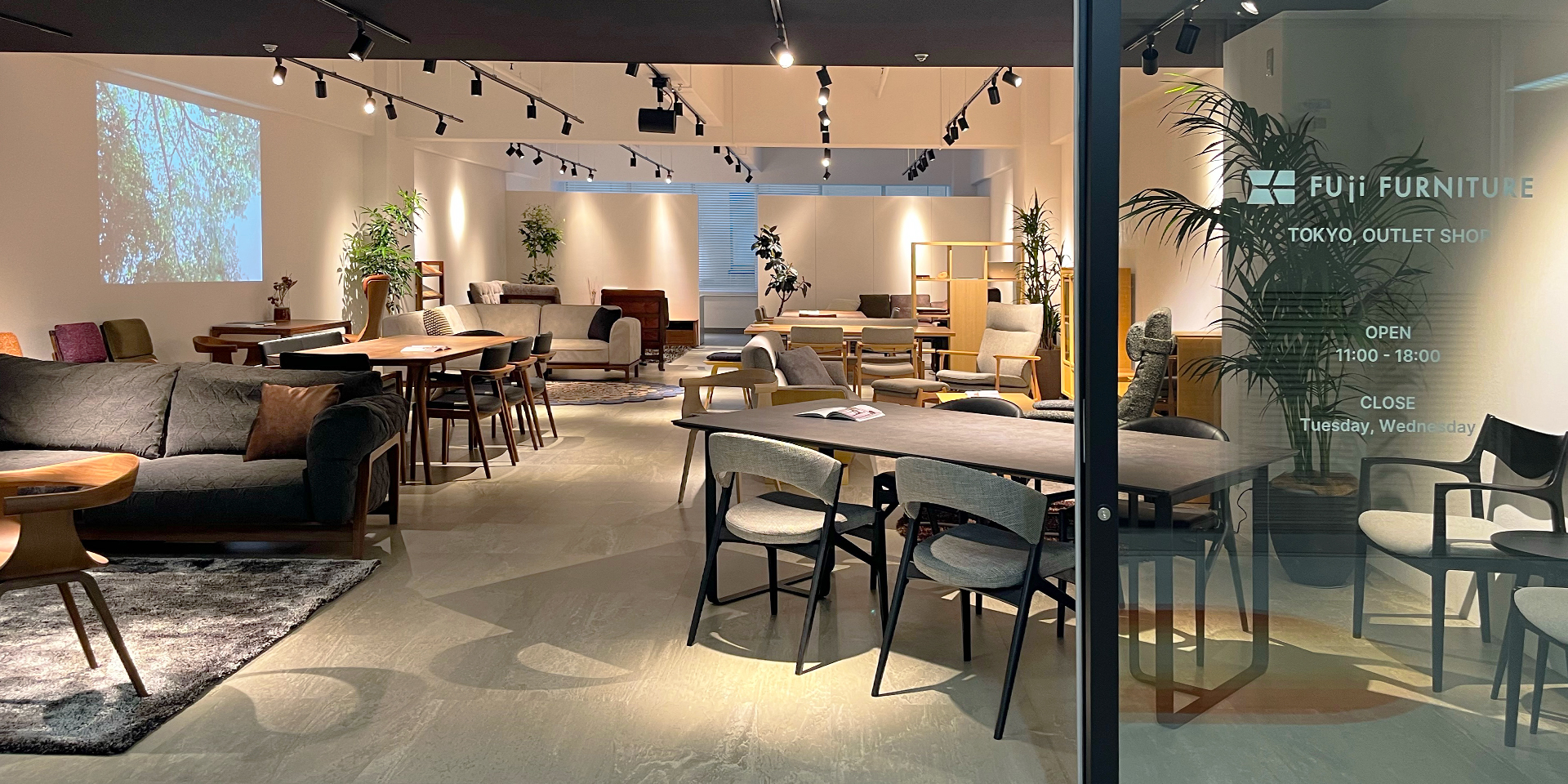 Tokyo Showroom-Fuji Furniture