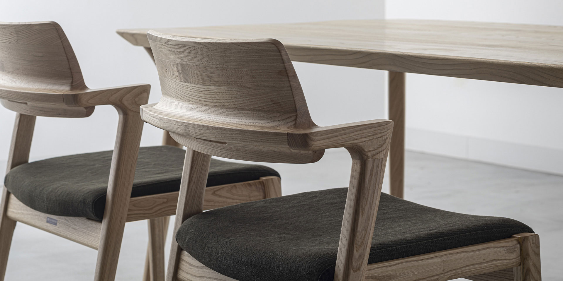 冨士ファニチア株式会社｜FUJI FURNITURE Co.,Ltd.