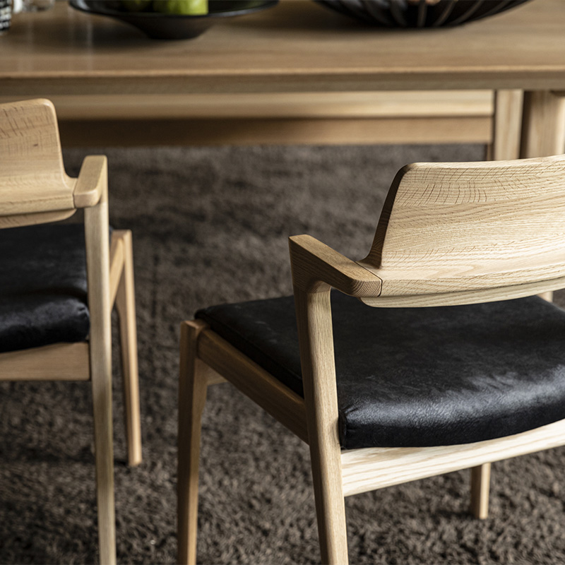 fujifurniture_column title